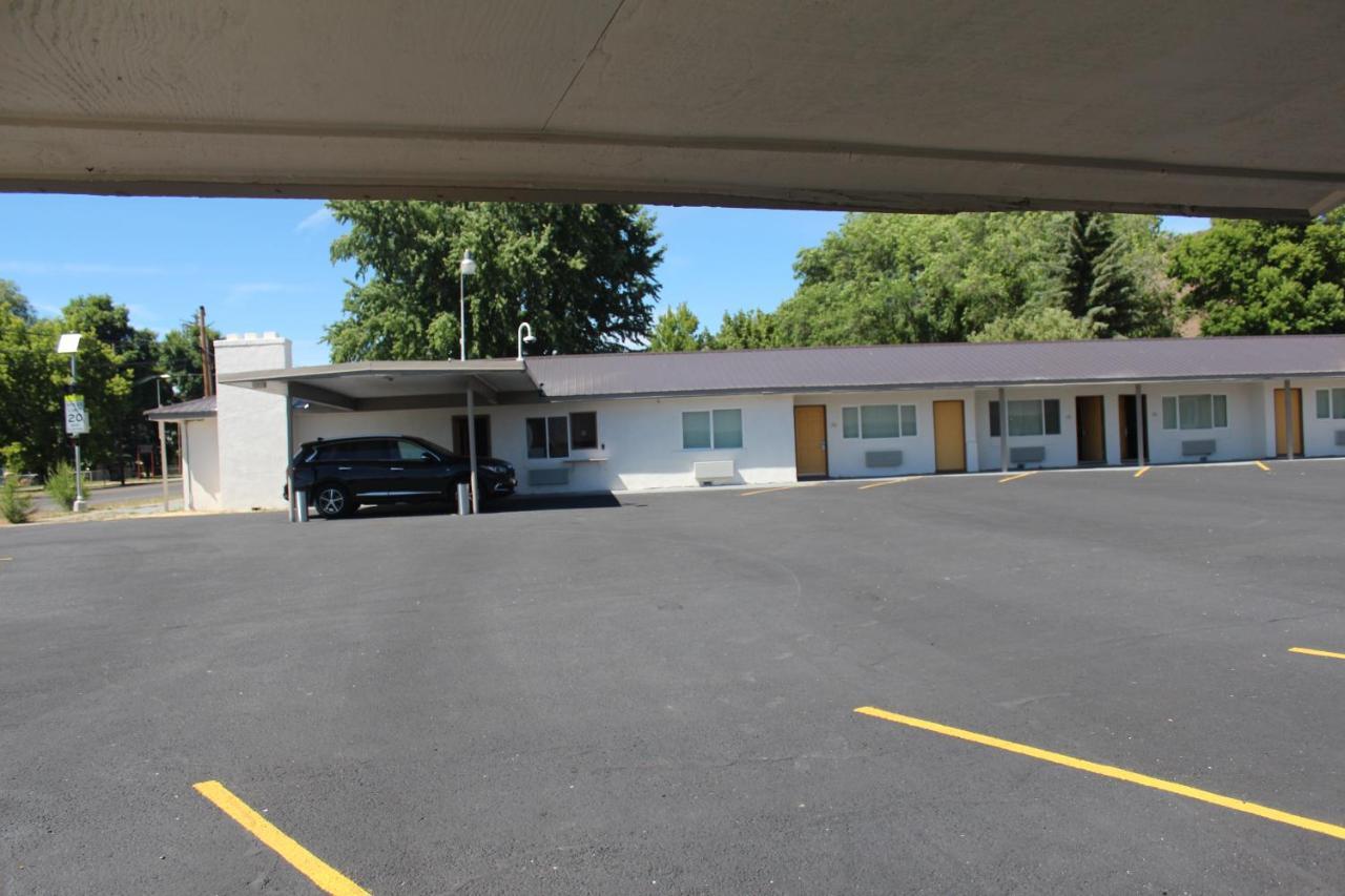 Oregon Trail Inn And Suites Lakeview Eksteriør billede